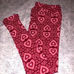 Lularoe TC Valentines leggings